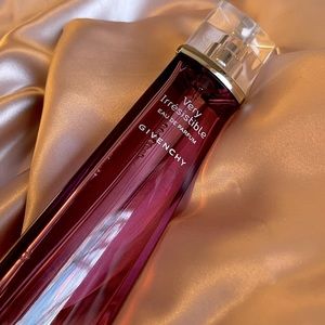 Givenchy Very Irresistible